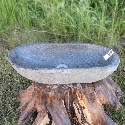 Раковина из речного камня 58x25 (RS541)