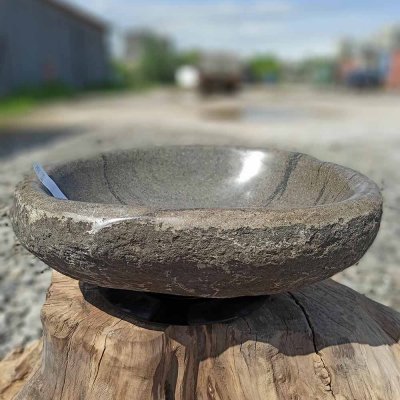 Раковина из речного камня 41x35 (RS583)