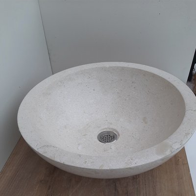 Белая раковина из мрамора 45x15