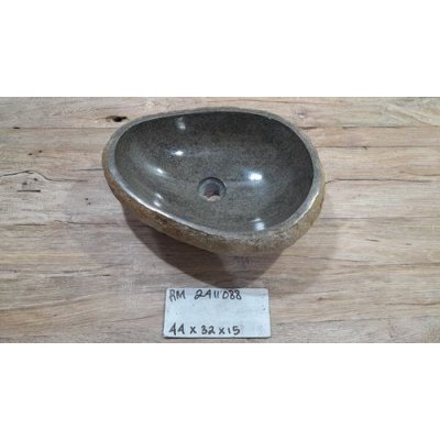Раковина из речного камня 44х32х15 (RM2411088)