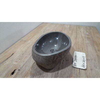 Раковина из речного камня 44х29х15 (RM2411095)