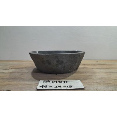 Раковина из речного камня 44х34х15 (RM2411040)