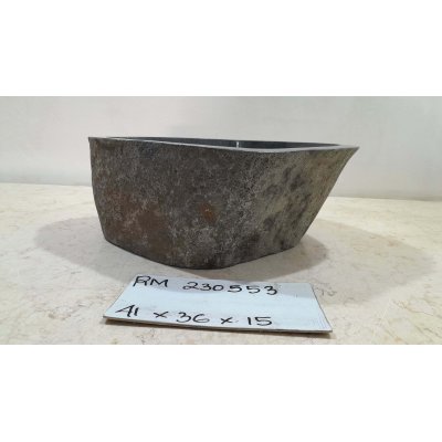 Раковина из речного камня 41х36х15 (RM230553)