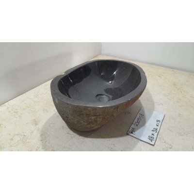 Раковина из речного камня 48х32х15 (RM230558)