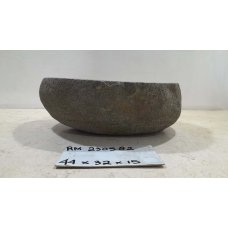 Раковина из речного камня 44х32х15 (RM230582)