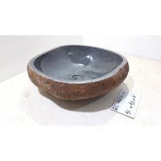 Раковина из речного камня 51х43х15